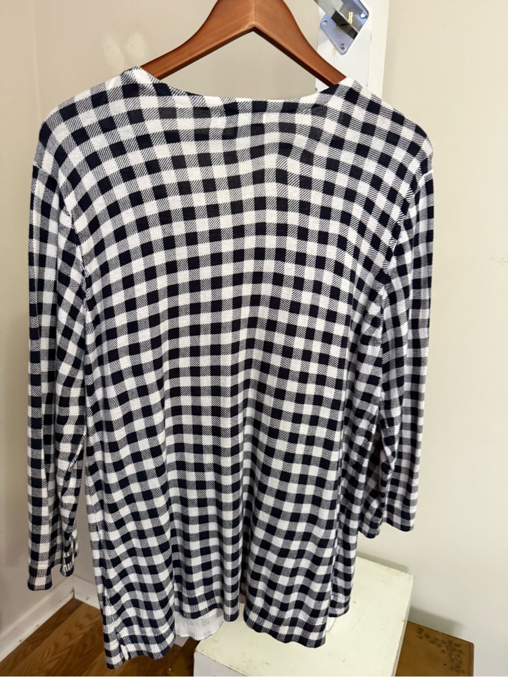 Kim Rogers Checkered Cardigan - Picture 5 of 7